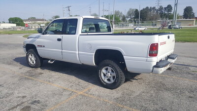 1996 Ram 1500 sport.jpg