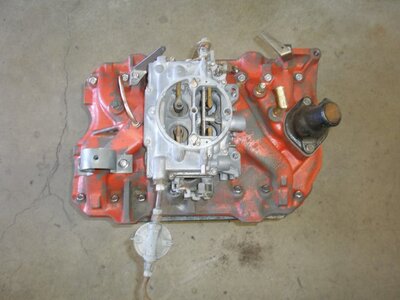 Poly 318 Intake & Carb 004 (Small).JPG