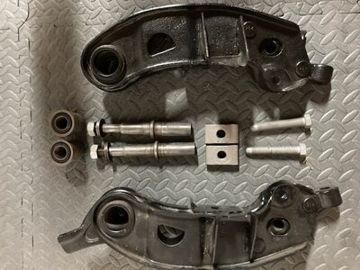 lower control arms 2.jpg