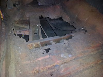 sm-Rustedoutdriverside.jpg sm-Rustedoutdriverside.jpg