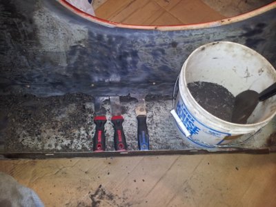 sm-frontfenderundercoatremoval2.jpg sm-frontfenderundercoatremoval2.jpg
