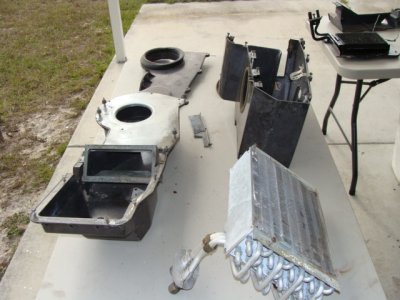 Duster AC heater box resto 005.jpg Duster AC heater box resto 005.jpg