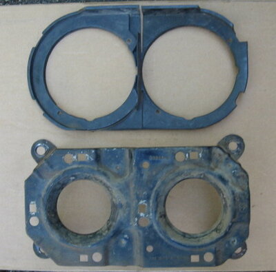 Headlight assemblie Coronet RT 226.jpg