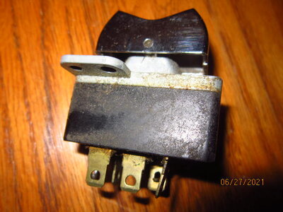 switch and vent 048.JPG