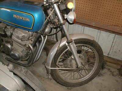 Dads stuff wood whl B5 Blue 019.JPG