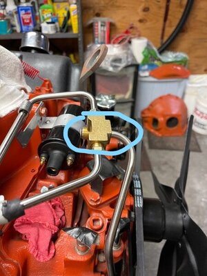 side view of fuel line to T.jpg side view of fuel line to T.jpg
