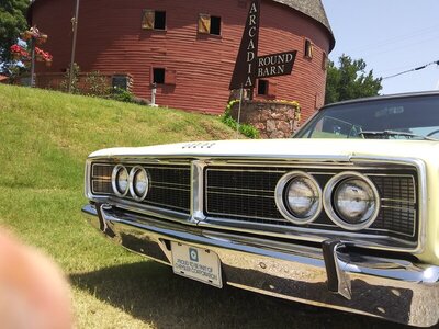 Coronet at the round barn.jpg