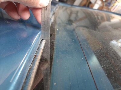 Rear Glass 10.jpg Rear Glass 10.jpg