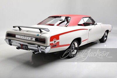 mr-norms-inspired-1970-dodge-super-bee-going-under-the-hammer_5.jpg