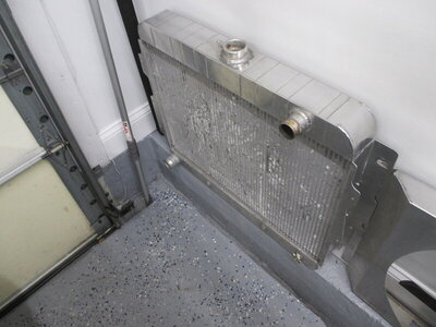Radiator1.JPG Radiator1.JPG