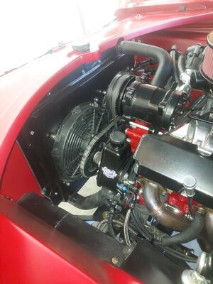 Under_Hood#2.jpg Under_Hood#2.jpg