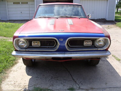 NEWEST PICS OF 67 CUDA  WILLS DUSTER 008.JPG