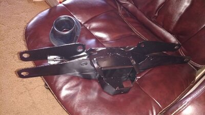new trans crossmember and fork boot 3-29-17.jpg new trans crossmember and fork boot 3-29-17.jpg