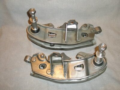 B Body LCA's & Sway Bar 008 (Small).JPG