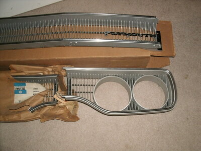 NOS Sat GRille  and Parts 005.JPG