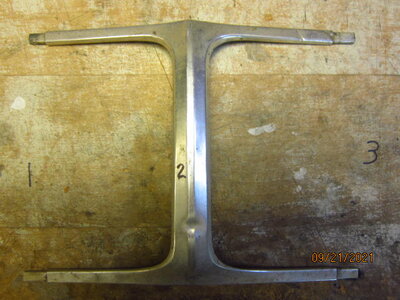center grille pieces 004.JPG center grille pieces 004.JPG