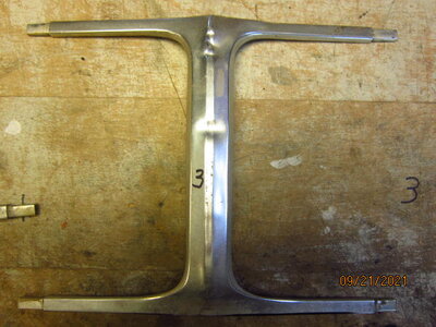 center grille pieces 005.JPG center grille pieces 005.JPG
