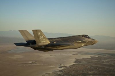 f35a_af07_delivery_20110510.jpg