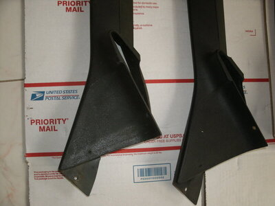 Convert Pilar covers  70 Splindles PRKBrake bracket 006.JPG