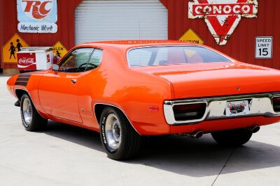 1972-plymouth-road-runner.jpg