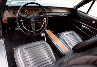 70-Hemi-Charger-interior-2[1].jpg