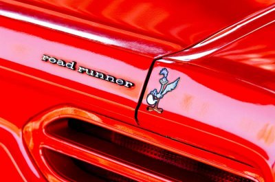 1970-plymouth-superbird-road-runner-emblem-jill-reger[1].jpg