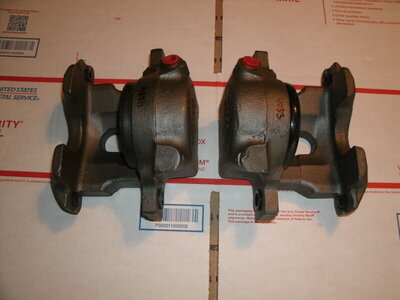 Small mouth calipers 001.JPG