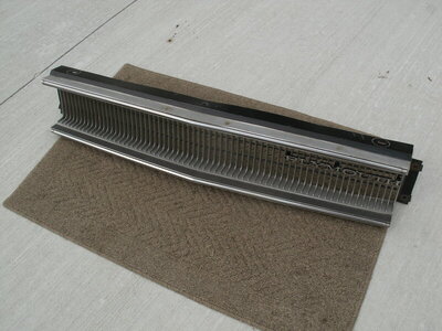 70 Satellite grille head bucket 007.JPG