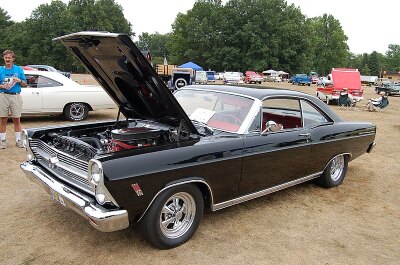 800px-1967_Ford_Fairlane_427_%281143551507%29.jpg