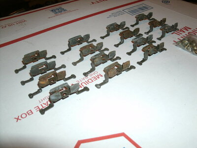Convertible clips RARE 002.JPG