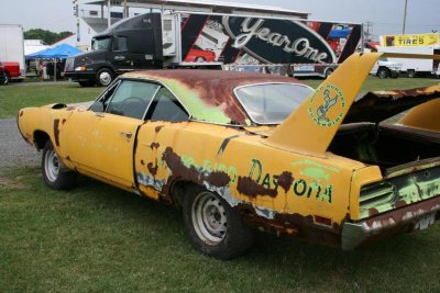 Limelight-1970-Plymouth-Superbird-before-1.jpg