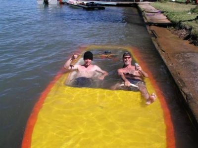 1000x1000px-LL-75a42354_sunkendrunkenboat[1].jpg