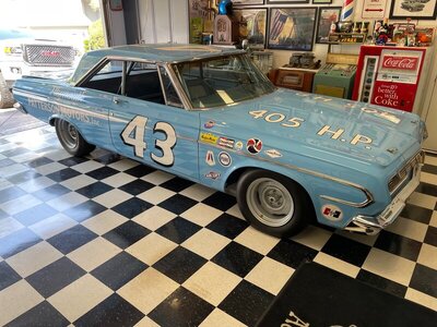 Petty 64 PLymouth 1.jpg