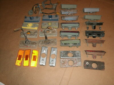 1970 Ply Side markers 002.JPG 1970 Ply Side markers 002.JPG