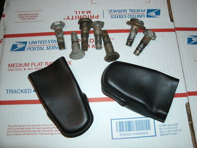 Seat belt bolts 70 ply Hood latch 004.JPG