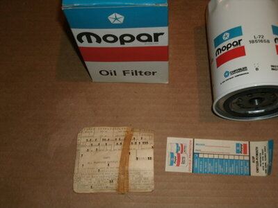 Oil filter NOS 005.JPG