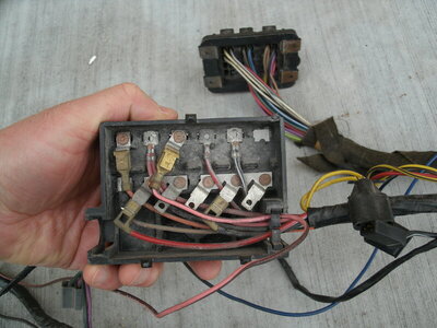 1970 Ply Standard Dash Harness 005.JPG