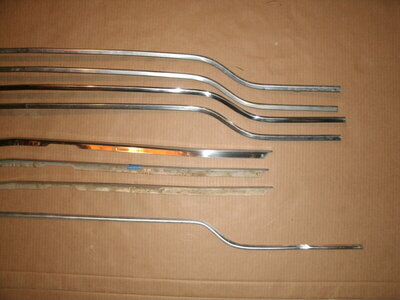 1970 Ply Front Chrome ss trim 010.JPG