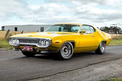 plymouth-road-runner-1.jpg