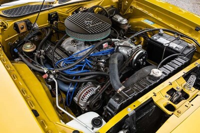 plymouth-road-runner-engine-bay-3.jpg