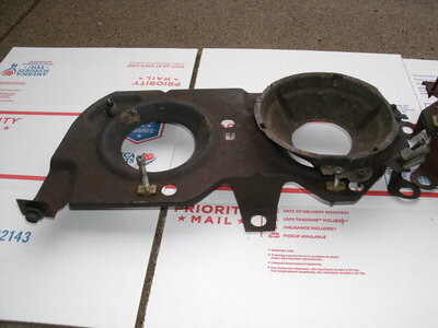 1970 RR Head Light Brackets R & L 007.JPG