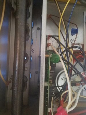 Garage Furnace 2.jpg Garage Furnace 2.jpg