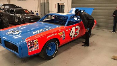 1972-dodge-charger with Petty.jpg 1972-dodge-charger with Petty.jpg