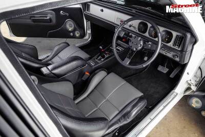 holden-torana-lx-interior-2.jpg