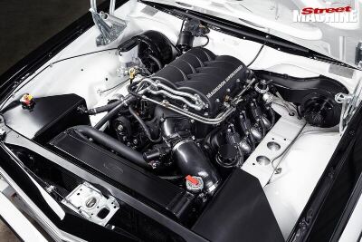 holden-torana-lx-engine-bay-3.jpg