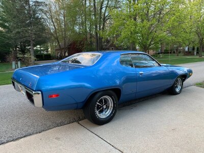 1972-plymouth-road-runner.jpg