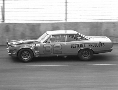 68 Roadrunner Nascar #32.jpg