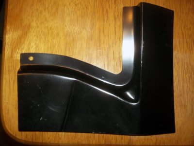 RearWindowOuterCorner_R.jpg RearWindowOuterCorner_R.jpg