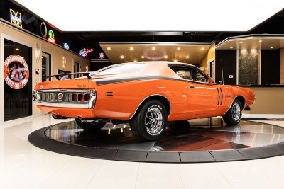 1971-dodge-charger-r-t-is-an-orange-gem-with-numbers-matching-440-v8_1.jpg