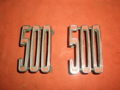 Emblems Sport Fury & 500 002 (Small).JPG